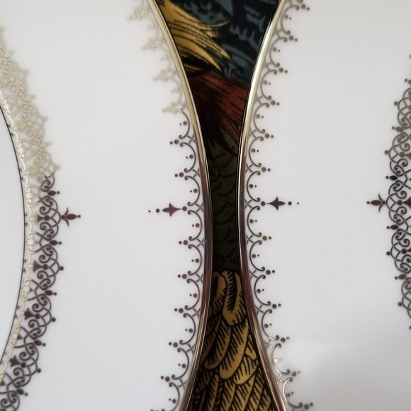 Lenox 2 Lace Couture Accent Luncheon Plates - Picture 5 of 7